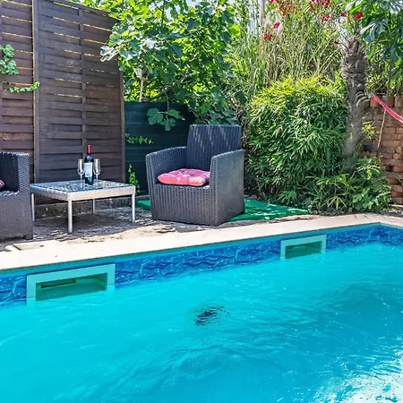 Stunning Apartment In Pula With Wifi Pula