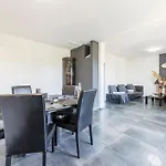 Apartment Gorgeous Apartment In Pula *