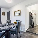 Apartment Gorgeous Apartment In Pula *